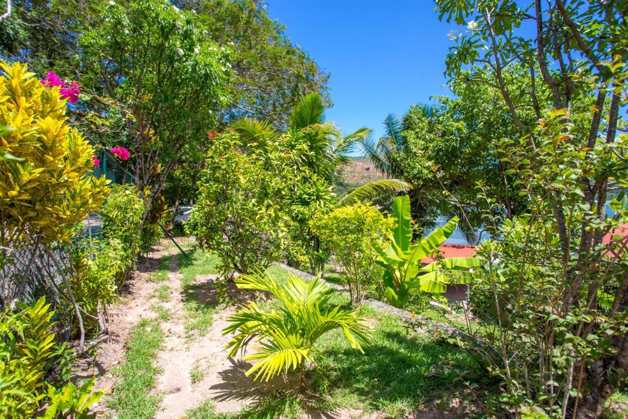 La Saline Villa Anse Volbert Village  Exterior photo